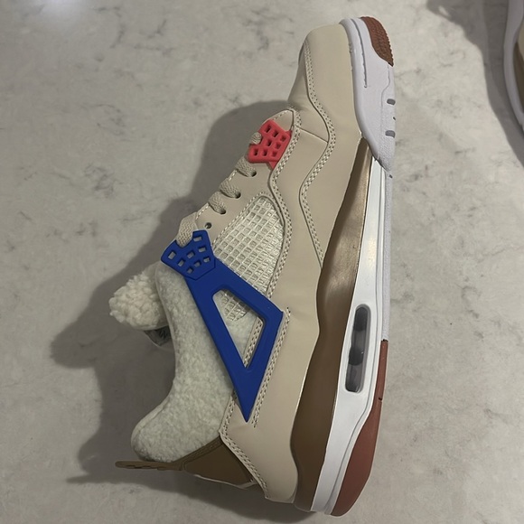 Brand new REPS  Jordan 4 "wild things" size 13 men. - Picture 13 of 16